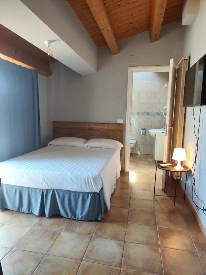 Lph - Dannunziano Country House Chieti Bagian luar foto